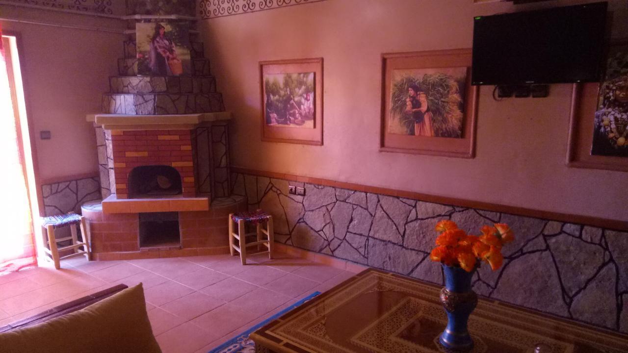 La Kasbah De Dades Bed & Breakfast Boumalne Екстериор снимка